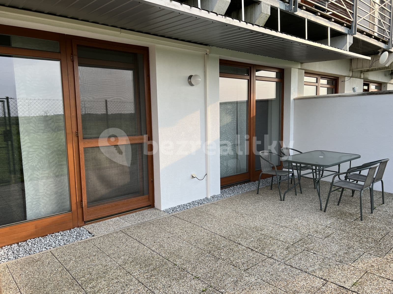 Prenájom bytu 2-izbový 52 m², Polní, Veleň, Středočeský kraj Prenájom bytu 2-izbový 52 m², Polní, Veleň, Středočeský kraj