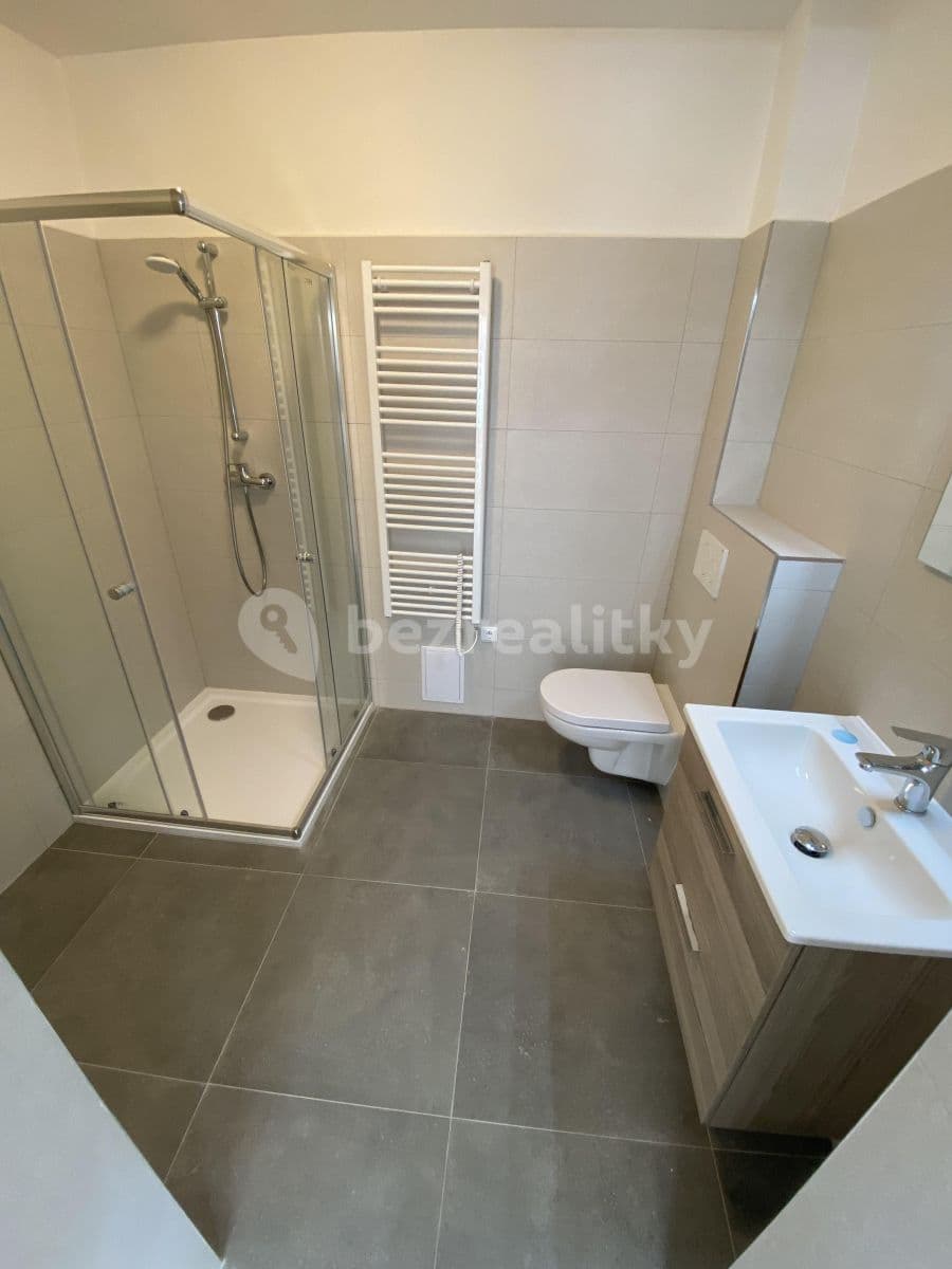 Prenájom bytu 1-izbový 33 m², Havlíčkova, Roudnice nad Labem, Ústecký kraj Prenájom bytu 1-izbový 33 m², Havlíčkova, Roudnice nad Labem, Ústecký kraj