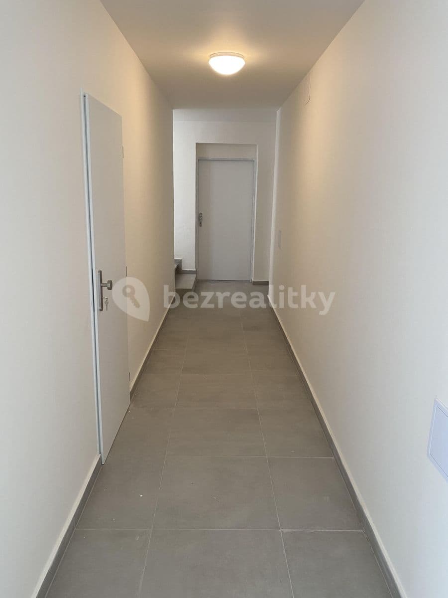 Prenájom bytu 1-izbový 33 m², Havlíčkova, Roudnice nad Labem, Ústecký kraj Prenájom bytu 1-izbový 33 m², Havlíčkova, Roudnice nad Labem, Ústecký kraj