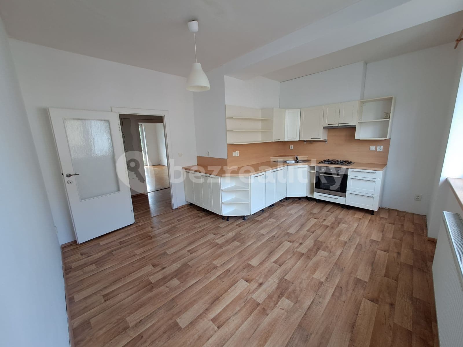 Prenájom bytu 3-izbový 67 m², Nárožní, Brno, Jihomoravský kraj Prenájom bytu 3-izbový 67 m², Nárožní, Brno, Jihomoravský kraj