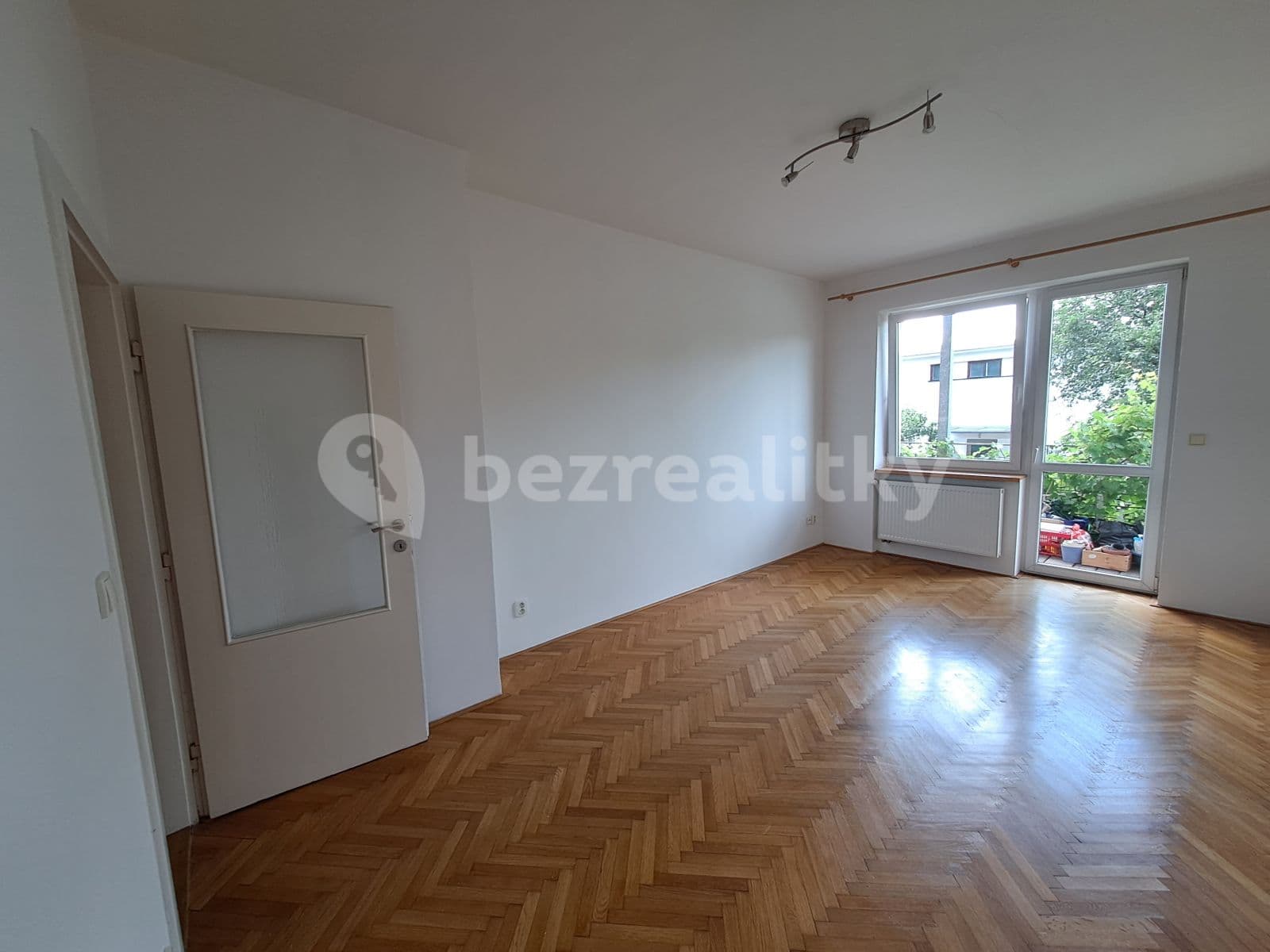 Prenájom bytu 3-izbový 67 m², Nárožní, Brno, Jihomoravský kraj Prenájom bytu 3-izbový 67 m², Nárožní, Brno, Jihomoravský kraj