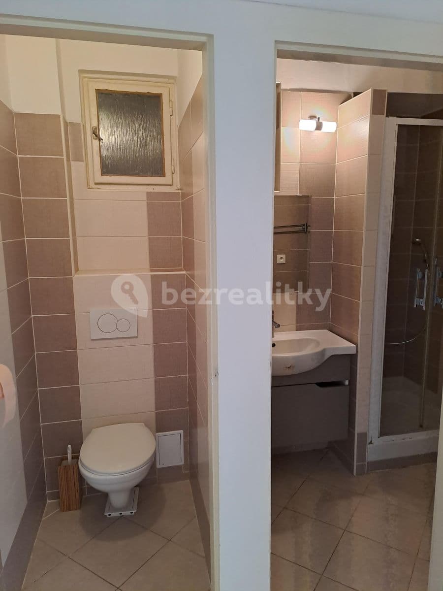 Prenájom bytu 3-izbový 67 m², Nárožní, Brno, Jihomoravský kraj Prenájom bytu 3-izbový 67 m², Nárožní, Brno, Jihomoravský kraj