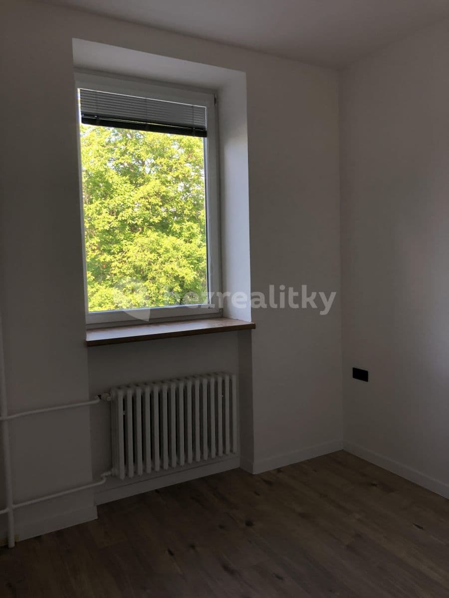 Prenájom bytu 2-izbový 57 m², Těšínská, Ostrava, Moravskoslezský kraj Prenájom bytu 2-izbový 57 m², Těšínská, Ostrava, Moravskoslezský kraj
