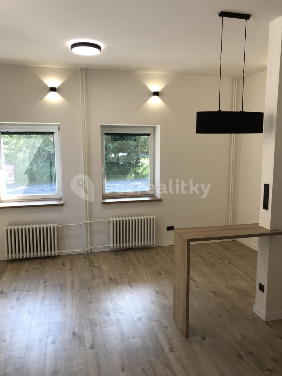 Prenájom bytu 2-izbový 57 m², Těšínská, Ostrava, Moravskoslezský kraj Prenájom bytu 2-izbový 57 m², Těšínská, Ostrava, Moravskoslezský kraj
