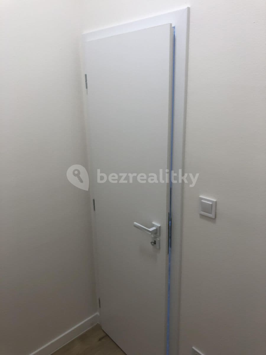 Prenájom bytu 2-izbový 57 m², Těšínská, Ostrava, Moravskoslezský kraj Prenájom bytu 2-izbový 57 m², Těšínská, Ostrava, Moravskoslezský kraj