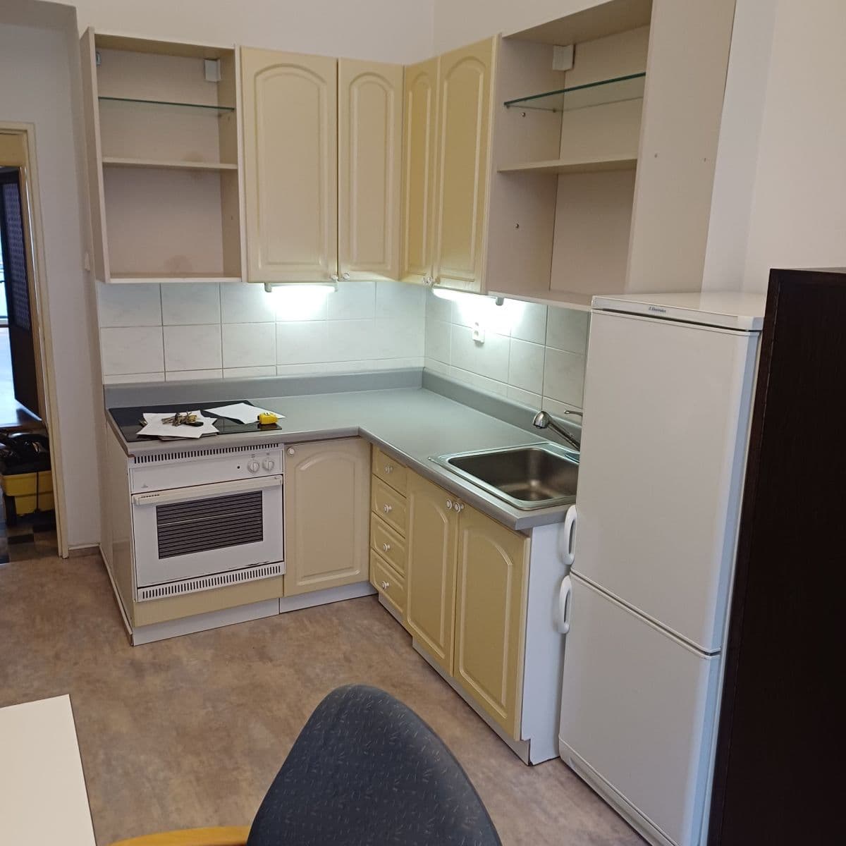 Prenájom bytu 2-izbový 44 m², Bulharská, Praha, Praha Prenájom bytu 2-izbový 44 m², Bulharská, Praha, Praha