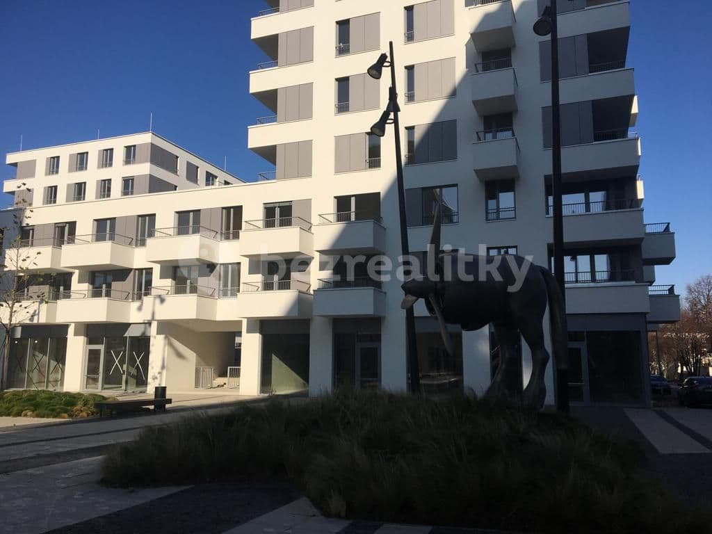 Prenájom bytu 4-izbový 109 m², Walterovo náměstí, Praha, Praha Prenájom bytu 4-izbový 109 m², Walterovo náměstí, Praha, Praha