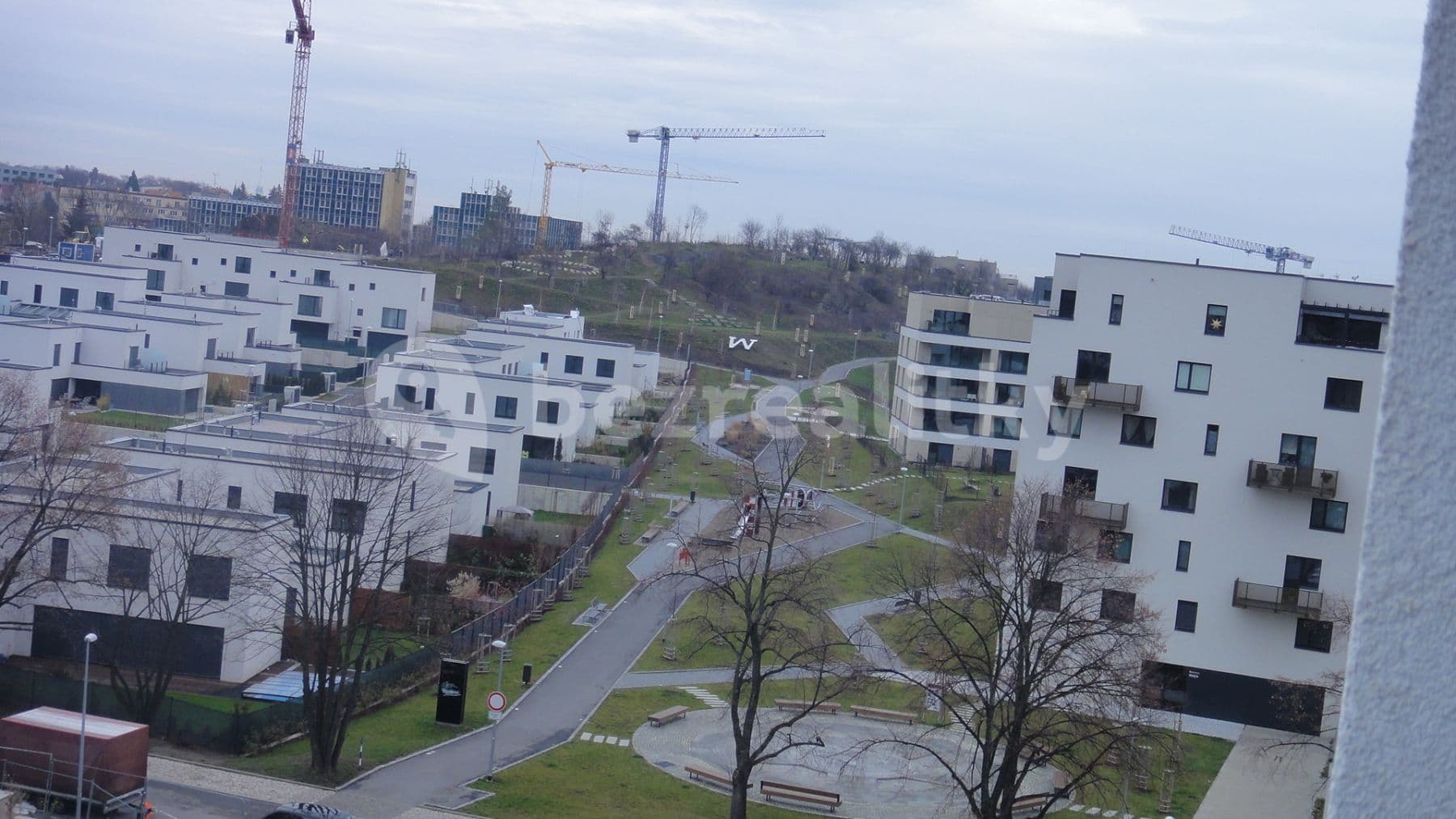 Prenájom bytu 4-izbový 109 m², Walterovo náměstí, Praha, Praha Prenájom bytu 4-izbový 109 m², Walterovo náměstí, Praha, Praha