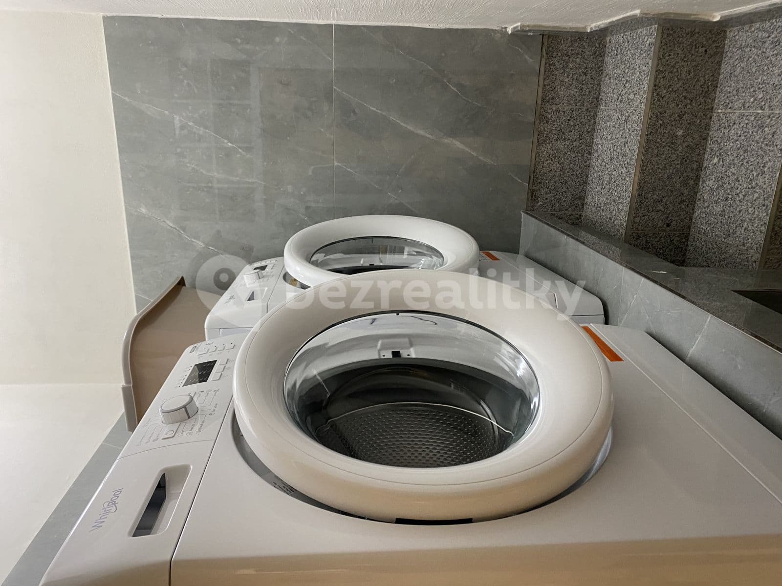 Prenájom bytu 1-izbový 13 m², Slámova, Brno, Jihomoravský kraj Prenájom bytu 1-izbový 13 m², Slámova, Brno, Jihomoravský kraj