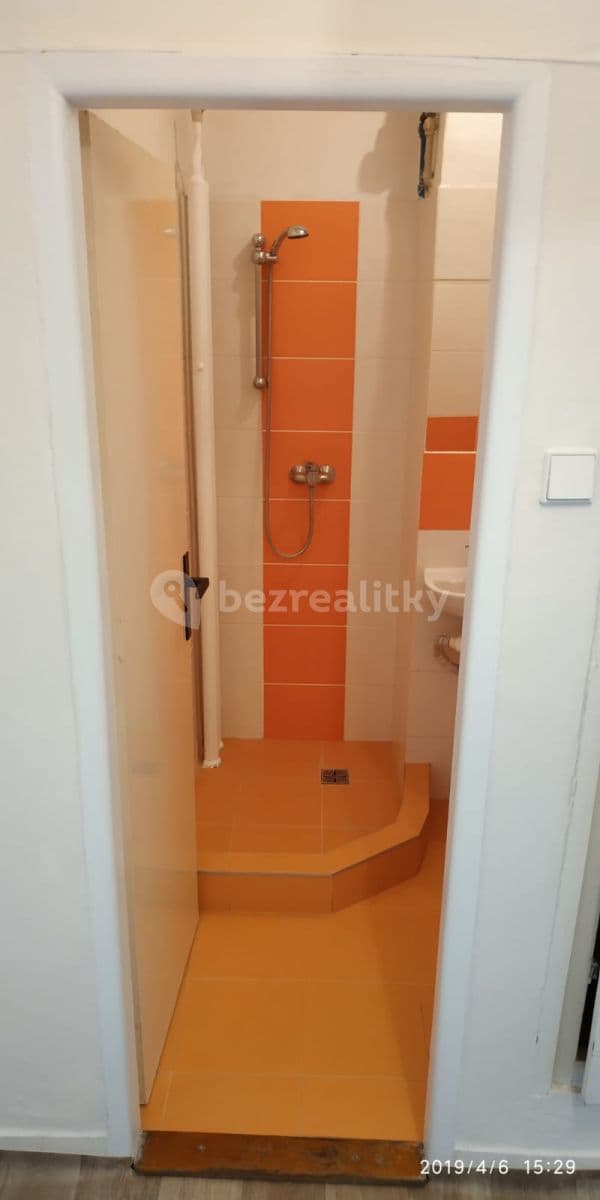 Prenájom bytu 1-izbový 26 m², Jindřichova, Ostrava, Moravskoslezský kraj Prenájom bytu 1-izbový 26 m², Jindřichova, Ostrava, Moravskoslezský kraj