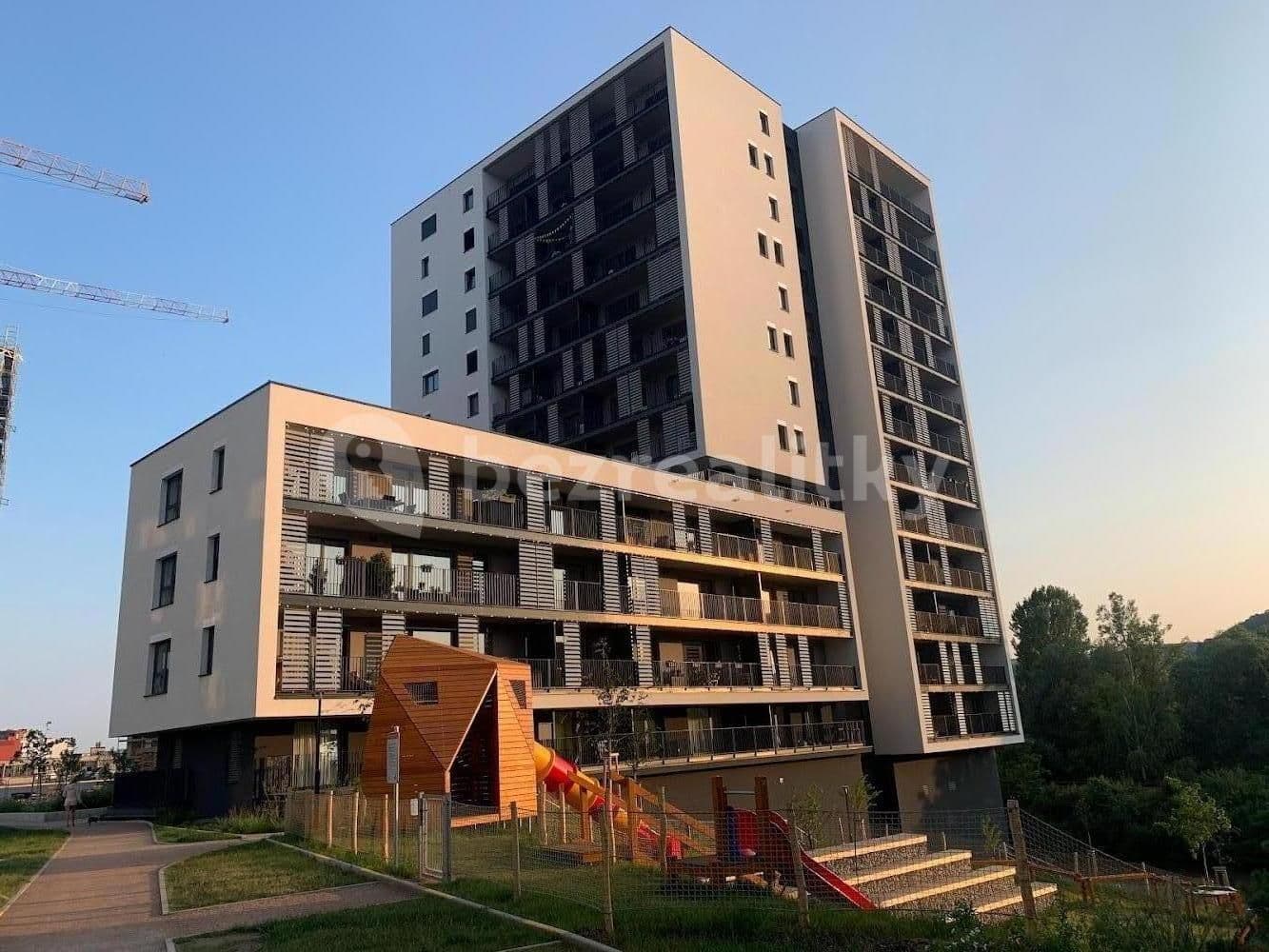 Prenájom bytu 1-izbový 32 m², Mezi Vodami, Praha, Praha Prenájom bytu 1-izbový 32 m², Mezi Vodami, Praha, Praha