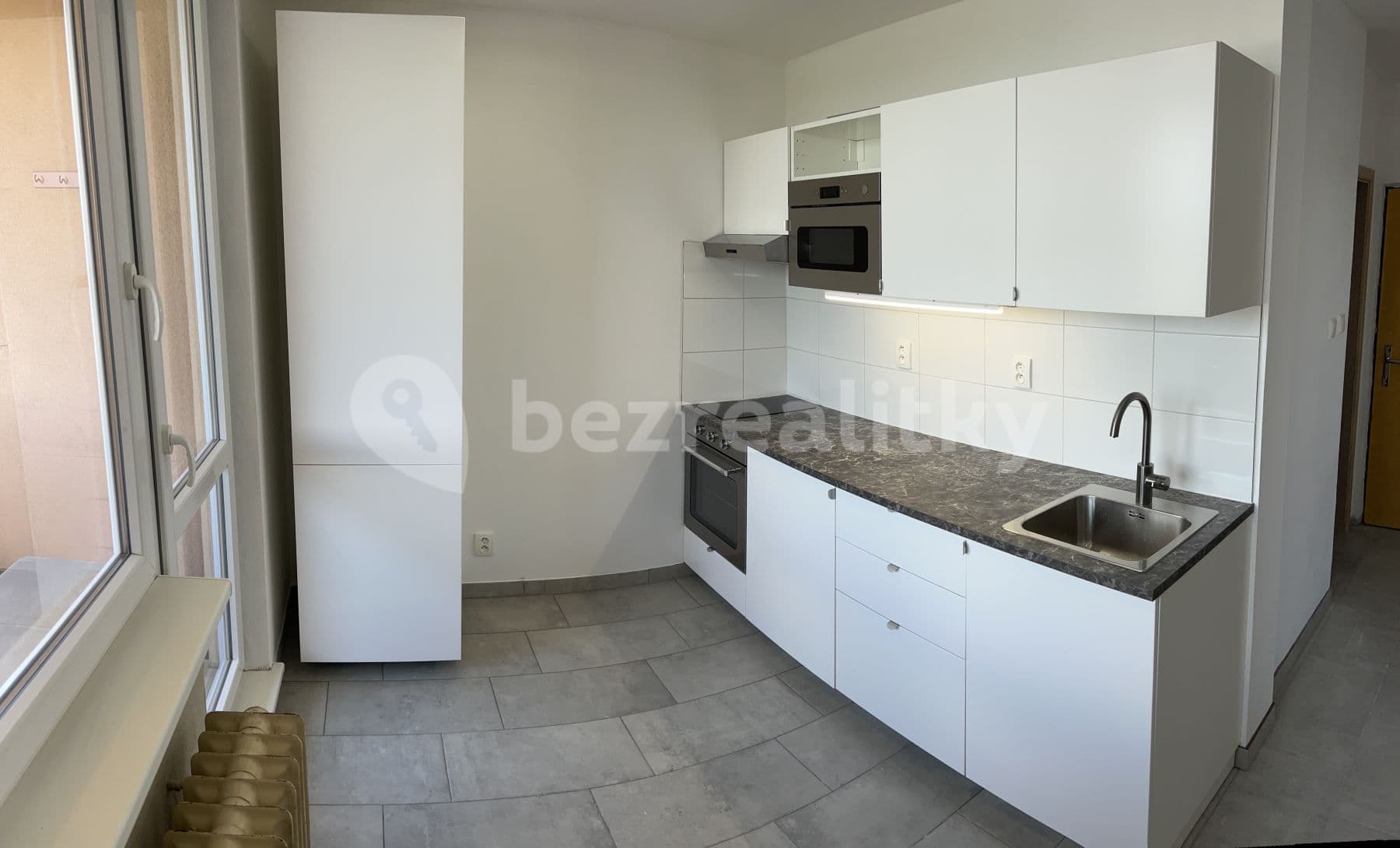Prenájom bytu 1-izbový 32 m², Hranická, Lipník nad Bečvou, Olomoucký kraj Prenájom bytu 1-izbový 32 m², Hranická, Lipník nad Bečvou, Olomoucký kraj