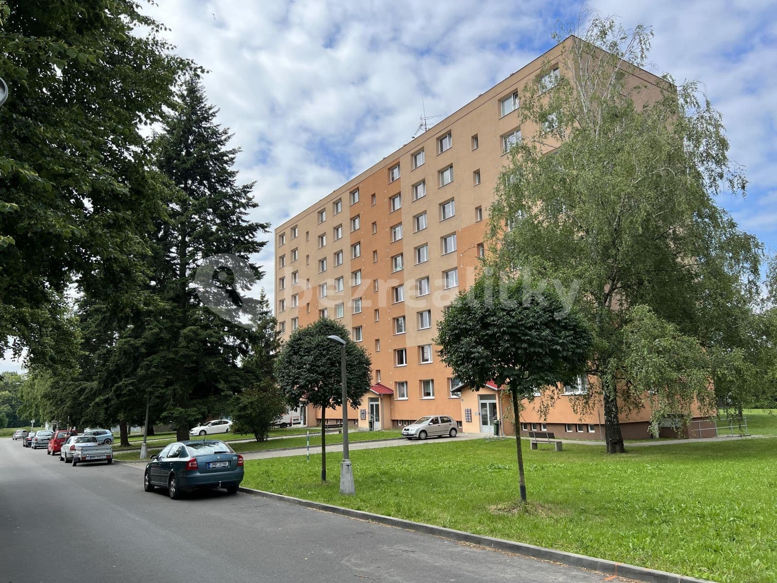 Prenájom bytu 1-izbový 32 m², Hranická, Lipník nad Bečvou, Olomoucký kraj Prenájom bytu 1-izbový 32 m², Hranická, Lipník nad Bečvou, Olomoucký kraj