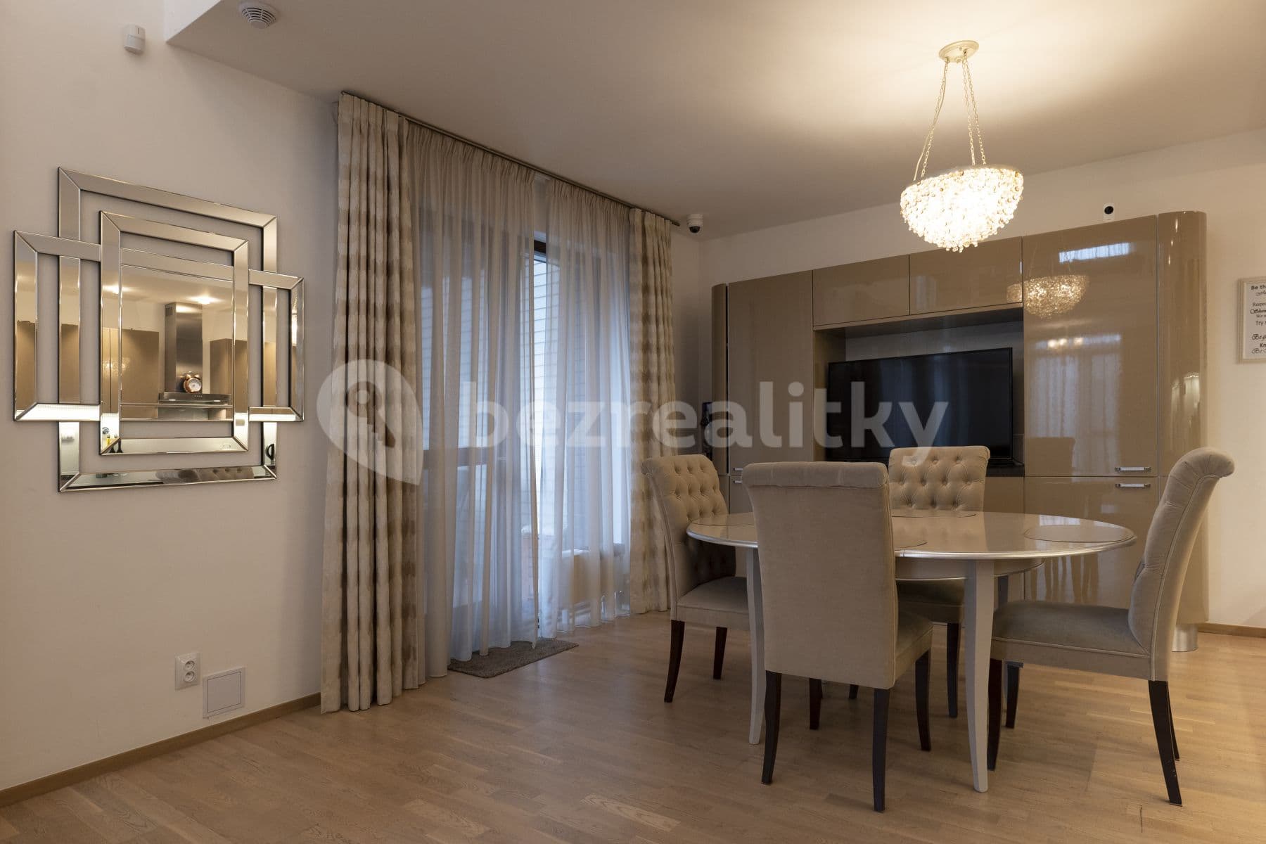 Predaj bytu 5-izbový 142 m², Učňovská, Praha, Praha