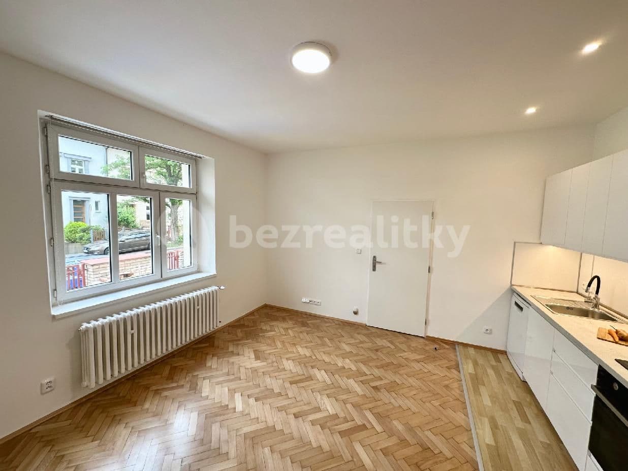 Prenájom bytu 2-izbový 42 m², Na Pískách, Praha, Praha Prenájom bytu 2-izbový 42 m², Na Pískách, Praha, Praha
