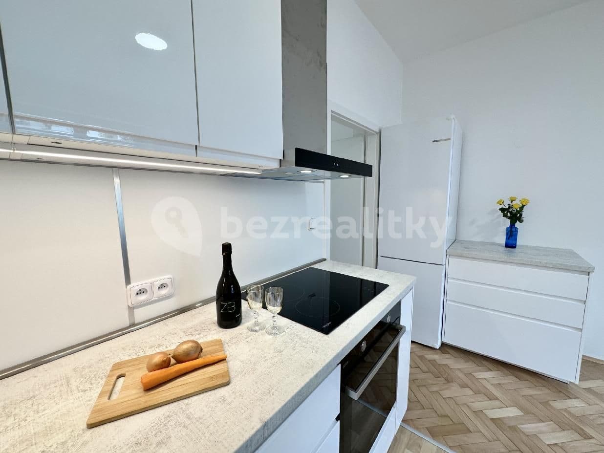 Prenájom bytu 2-izbový 42 m², Na Pískách, Praha, Praha Prenájom bytu 2-izbový 42 m², Na Pískách, Praha, Praha