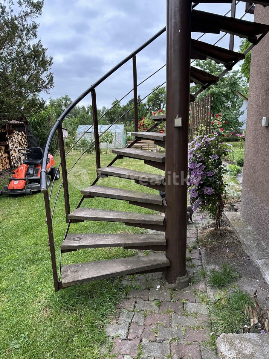 Prenájom bytu 2-izbový 85 m², Okrouhlá, Liberecký kraj Prenájom bytu 2-izbový 85 m², Okrouhlá, Liberecký kraj