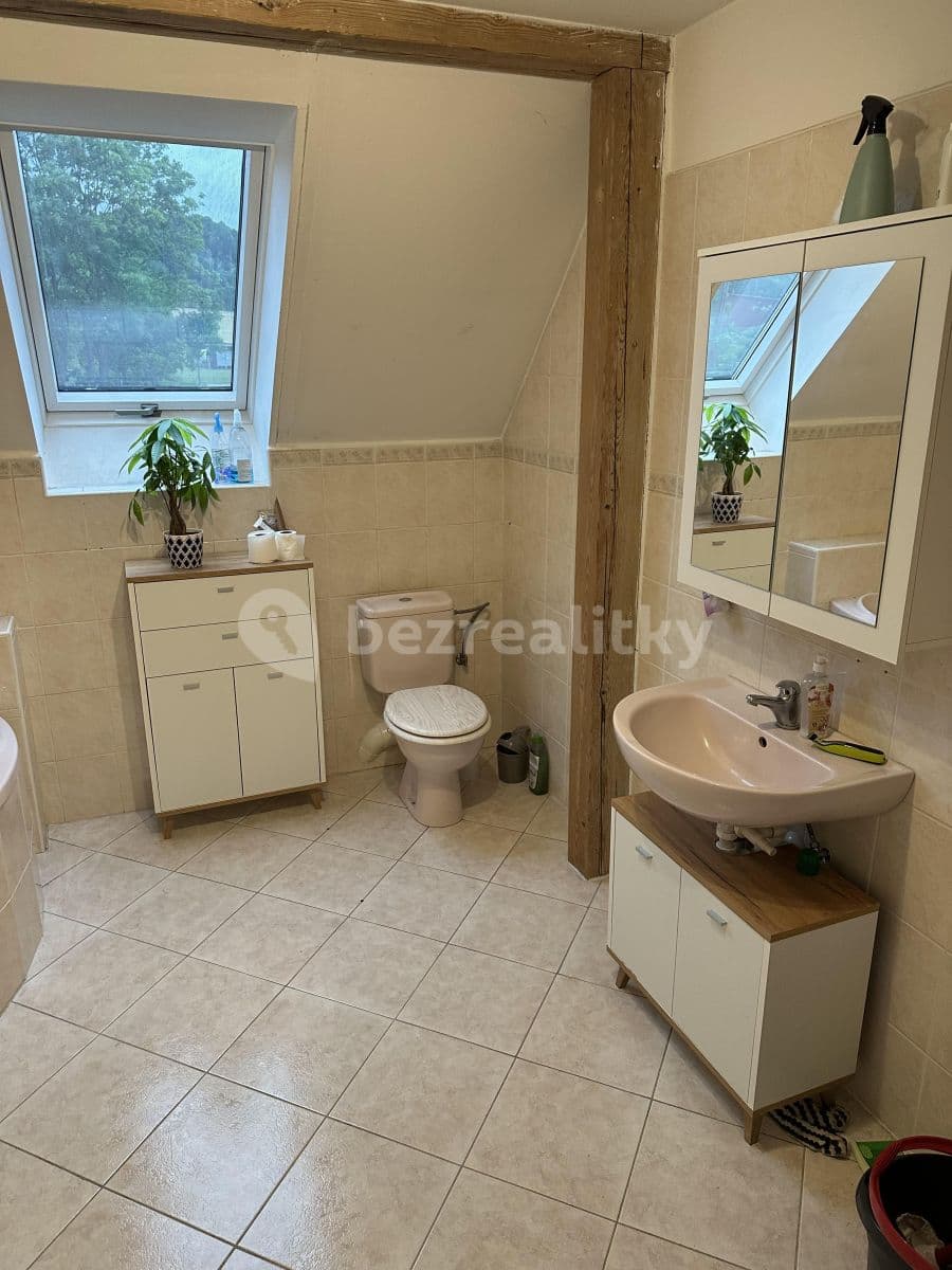 Prenájom bytu 2-izbový 85 m², Okrouhlá, Liberecký kraj Prenájom bytu 2-izbový 85 m², Okrouhlá, Liberecký kraj