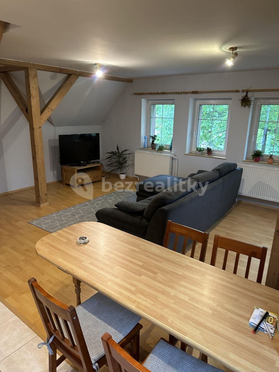 Prenájom bytu 2-izbový 85 m², Okrouhlá, Liberecký kraj Prenájom bytu 2-izbový 85 m², Okrouhlá, Liberecký kraj