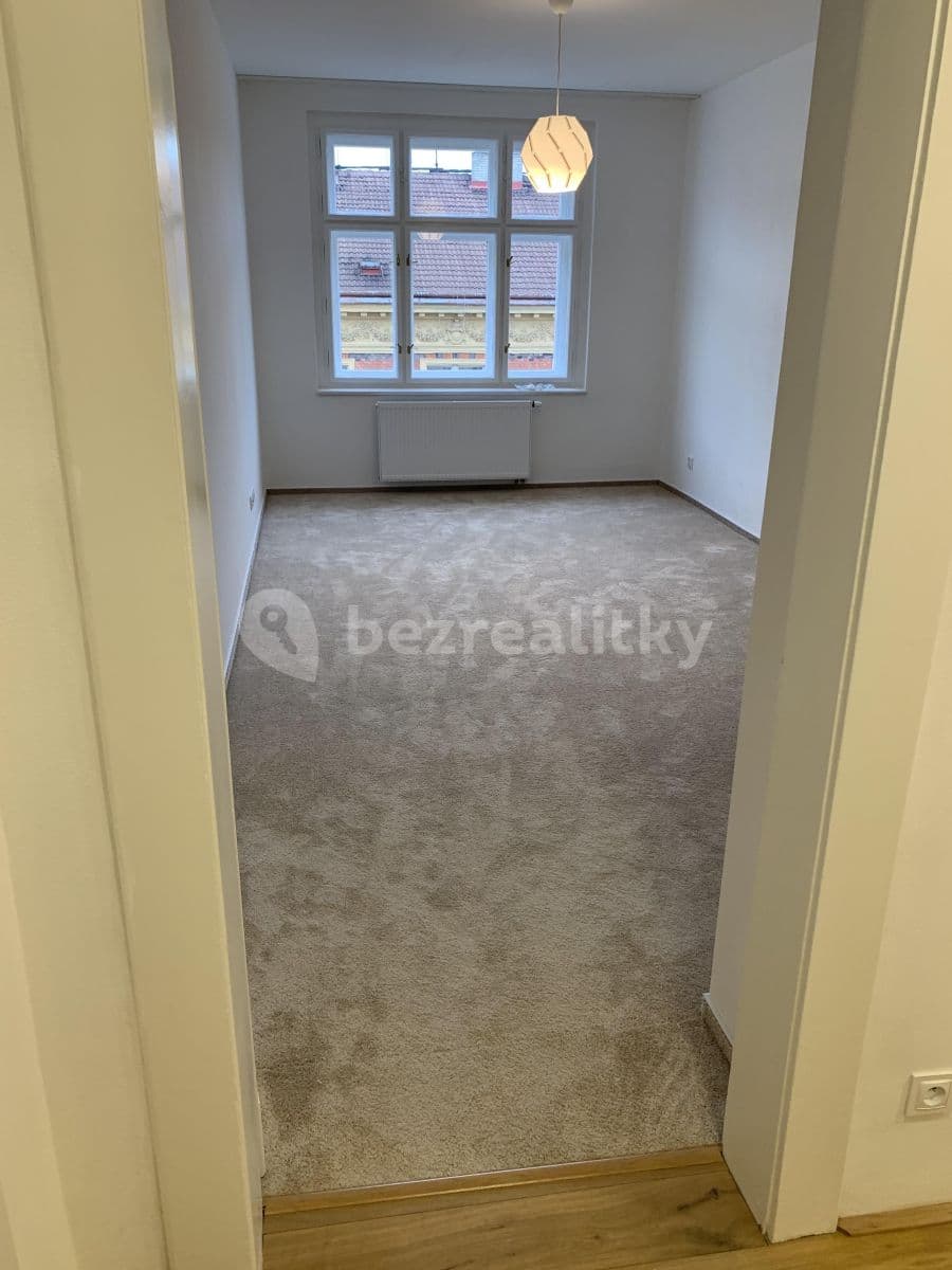 Prenájom bytu 2-izbový 70 m², Korunní, Praha, Praha Prenájom bytu 2-izbový 70 m², Korunní, Praha, Praha