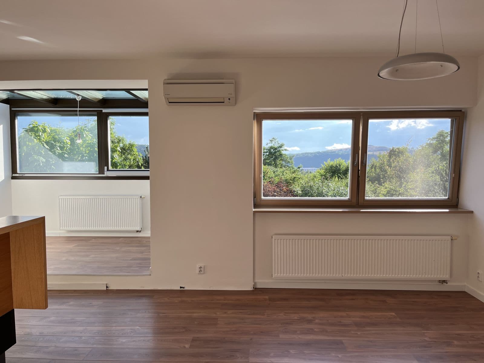 Prenájom bytu 3-izbový 85 m², Červená Skála, Husinec, Středočeský kraj Prenájom bytu 3-izbový 85 m², Červená Skála, Husinec, Středočeský kraj