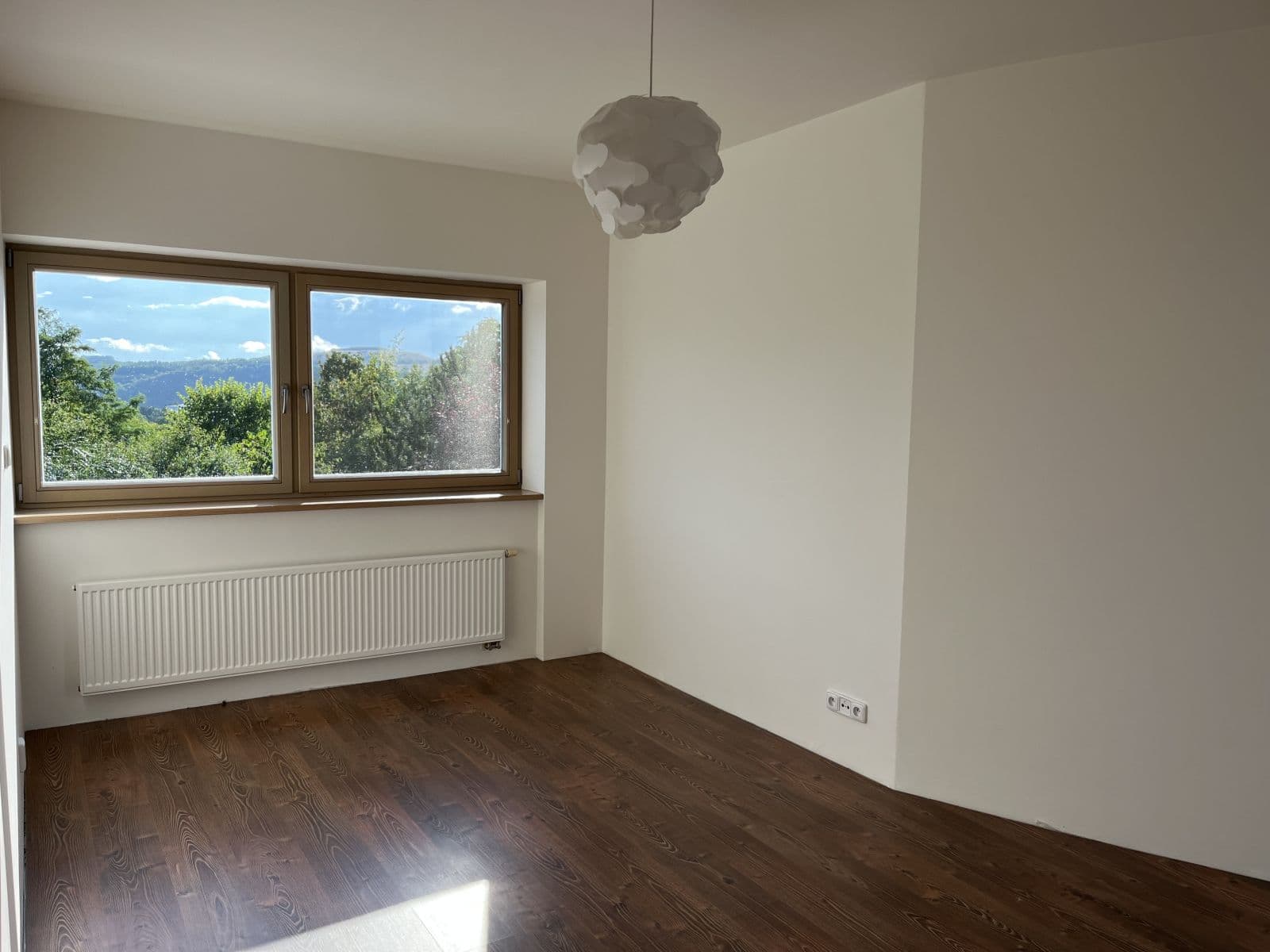 Prenájom bytu 3-izbový 85 m², Červená Skála, Husinec, Středočeský kraj Prenájom bytu 3-izbový 85 m², Červená Skála, Husinec, Středočeský kraj