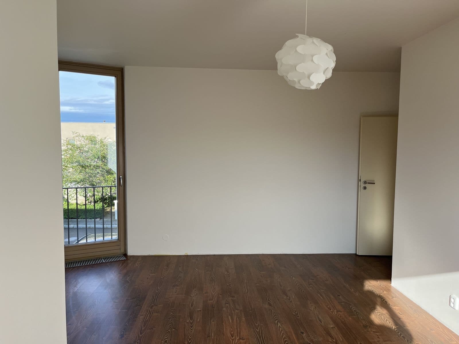 Prenájom bytu 3-izbový 85 m², Červená Skála, Husinec, Středočeský kraj Prenájom bytu 3-izbový 85 m², Červená Skála, Husinec, Středočeský kraj