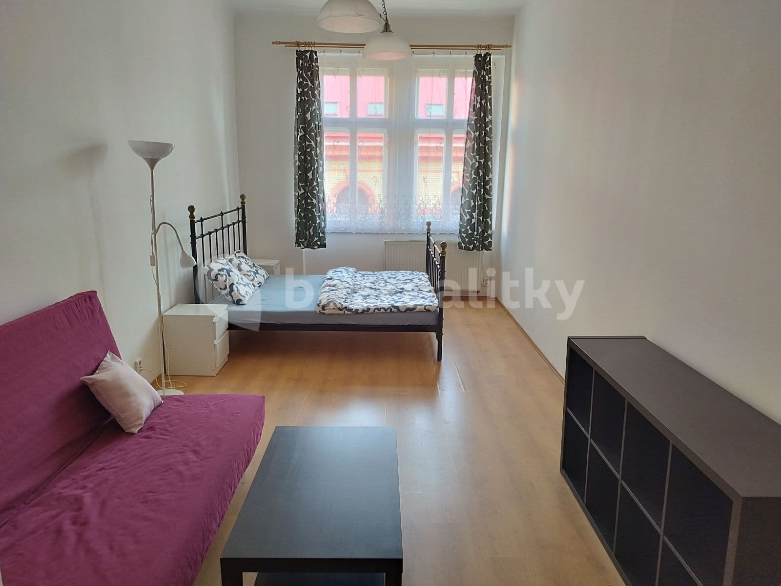 Prenájom bytu 1-izbový 41 m², Jindřicha Plachty, Praha, Praha Prenájom bytu 1-izbový 41 m², Jindřicha Plachty, Praha, Praha