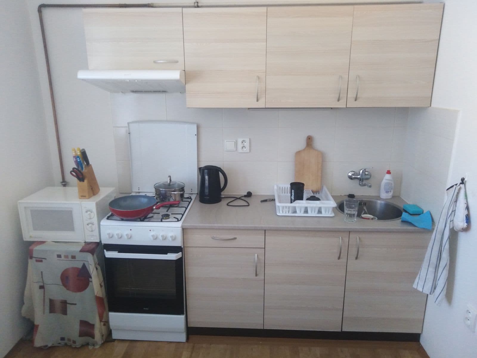 Prenájom bytu 1-izbový 40 m², Borový vrch , Liberec, Liberecký kraj Prenájom bytu 1-izbový 40 m², Borový vrch , Liberec, Liberecký kraj