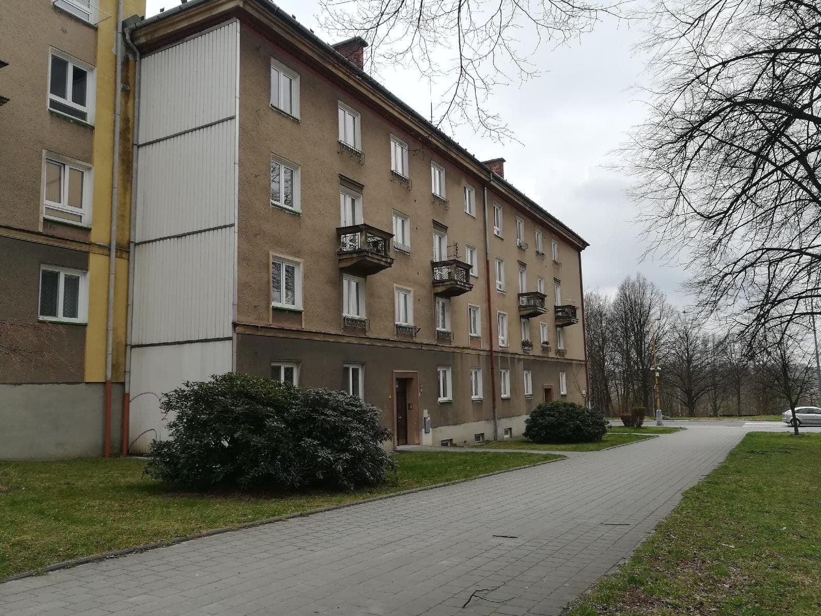 Prenájom bytu 2-izbový 58 m², Československé armády, Havířov, Moravskoslezský kraj Prenájom bytu 2-izbový 58 m², Československé armády, Havířov, Moravskoslezský kraj