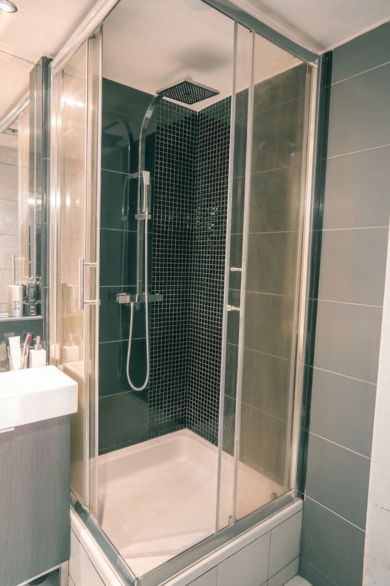 Prenájom bytu Garsoniéra 27 m², V Hůrkách, Praha, Praha Prenájom bytu Garsoniéra 27 m², V Hůrkách, Praha, Praha