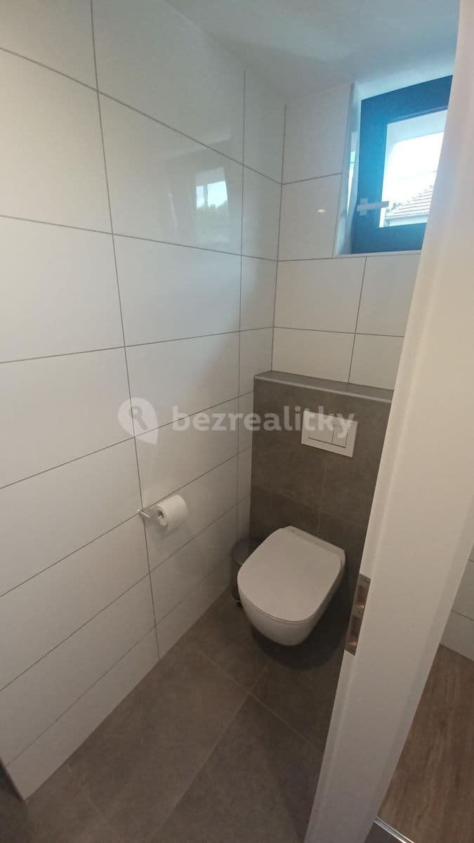 Prenájom bytu 2-izbový 57 m², Veverské Knínice, Jihomoravský kraj Prenájom bytu 2-izbový 57 m², Veverské Knínice, Jihomoravský kraj