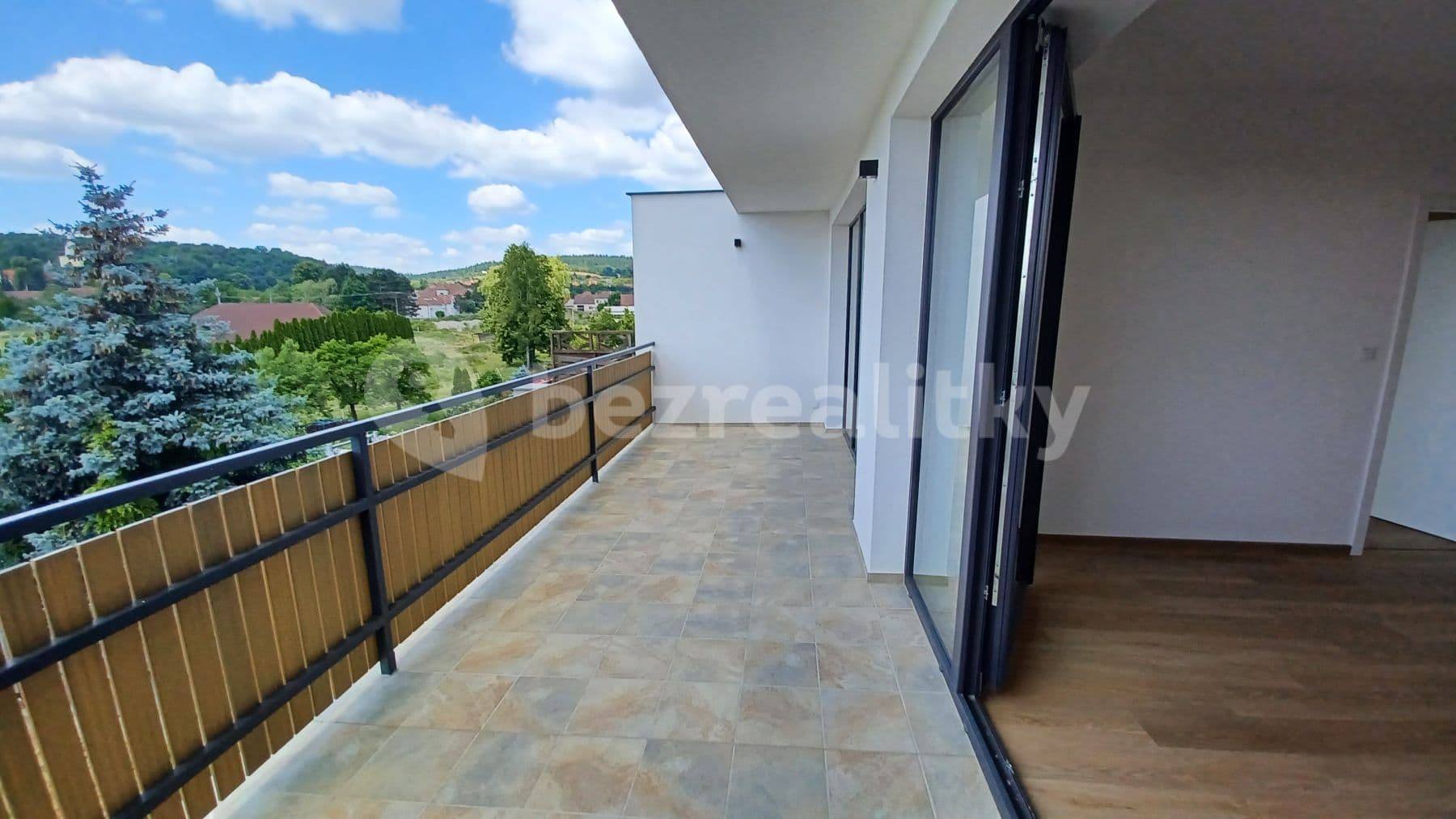 Prenájom bytu 2-izbový 57 m², Veverské Knínice, Jihomoravský kraj Prenájom bytu 2-izbový 57 m², Veverské Knínice, Jihomoravský kraj