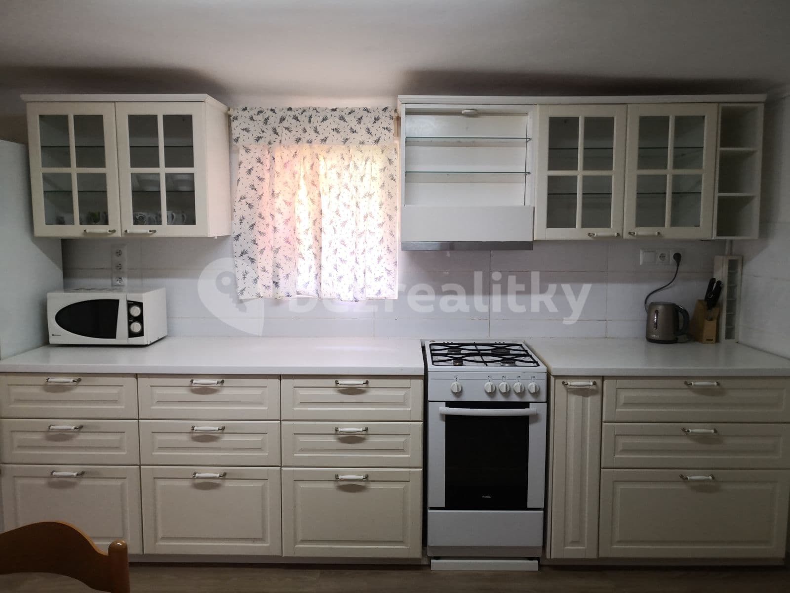 Prenájom domu 95 m², pozemek 500 m², Na Pěšině, Praha, Praha Prenájom domu 95 m², pozemek 500 m², Na Pěšině, Praha, Praha