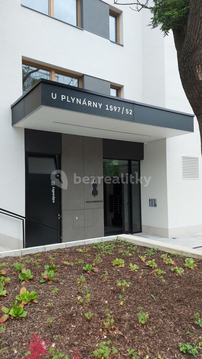 Prenájom bytu Garsoniéra 37 m², U Plynárny, Praha, Praha Prenájom bytu Garsoniéra 37 m², U Plynárny, Praha, Praha