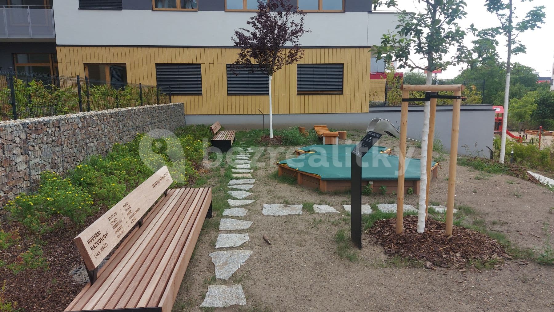 Prenájom bytu Garsoniéra 37 m², U Plynárny, Praha, Praha Prenájom bytu Garsoniéra 37 m², U Plynárny, Praha, Praha
