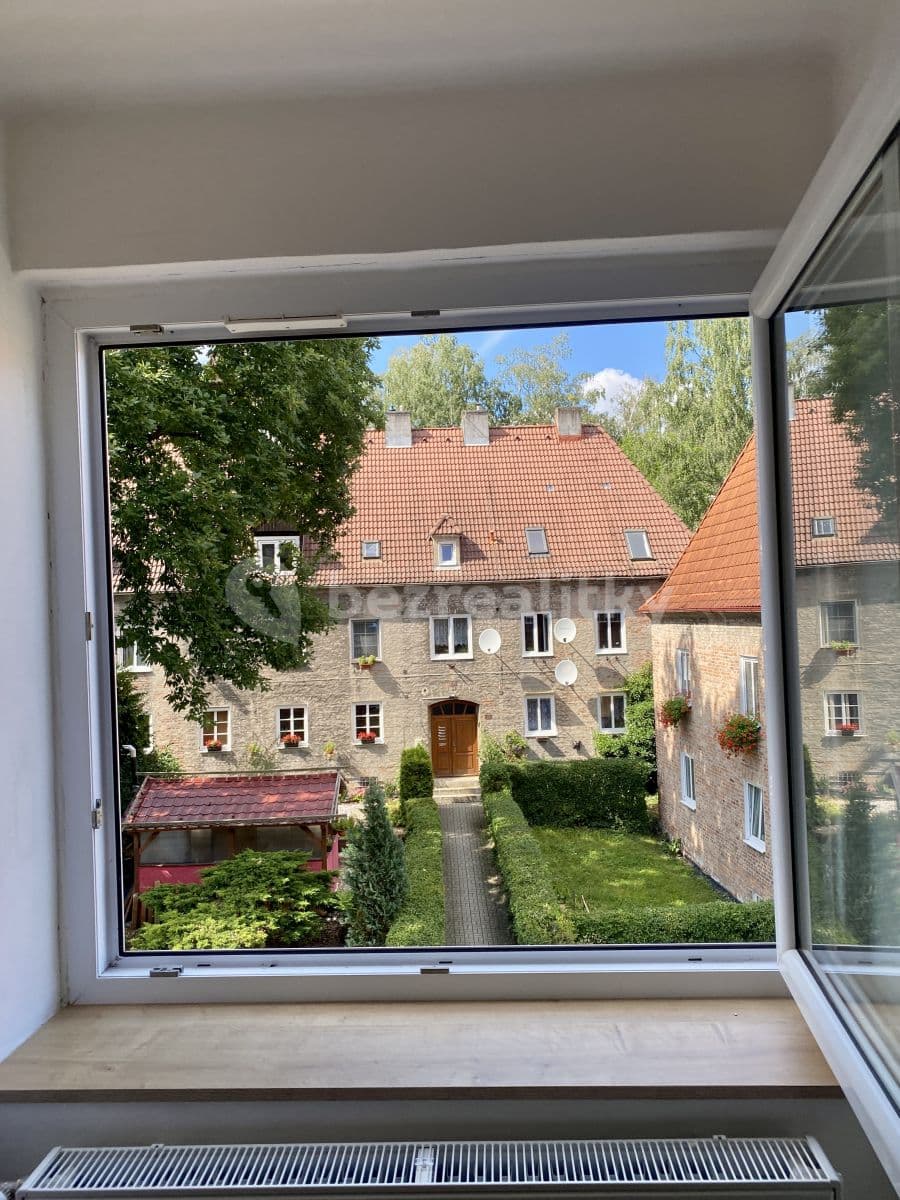 Prenájom bytu 2-izbový 56 m², Wolkerova, Litvínov, Ústecký kraj Prenájom bytu 2-izbový 56 m², Wolkerova, Litvínov, Ústecký kraj