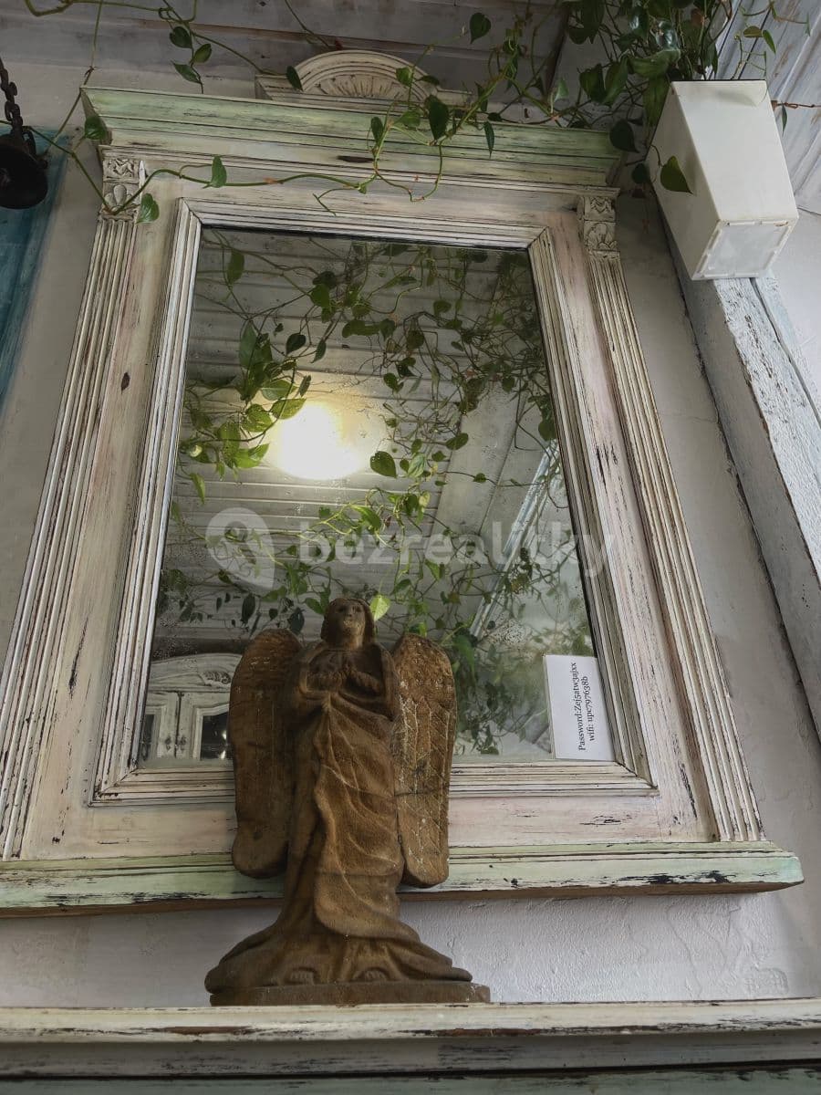 Prenájom bytu 1-izbový 25 m², Lublaňská, Praha, Praha Prenájom bytu 1-izbový 25 m², Lublaňská, Praha, Praha