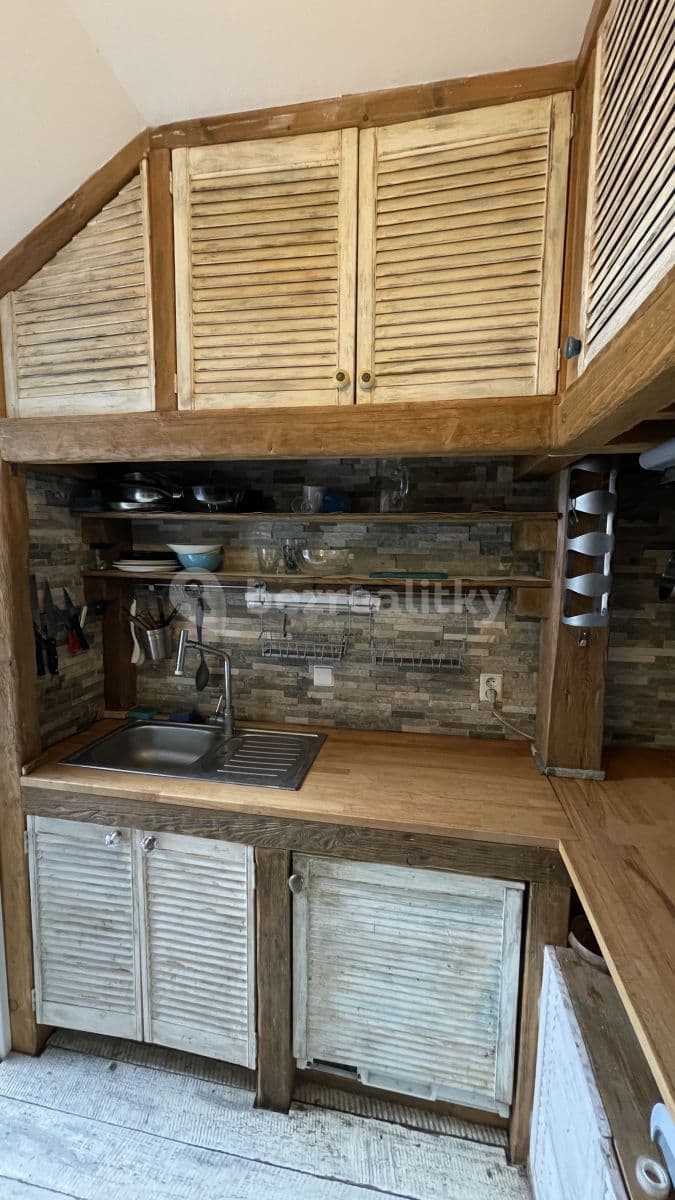 Prenájom bytu 1-izbový 25 m², Lublaňská, Praha, Praha Prenájom bytu 1-izbový 25 m², Lublaňská, Praha, Praha