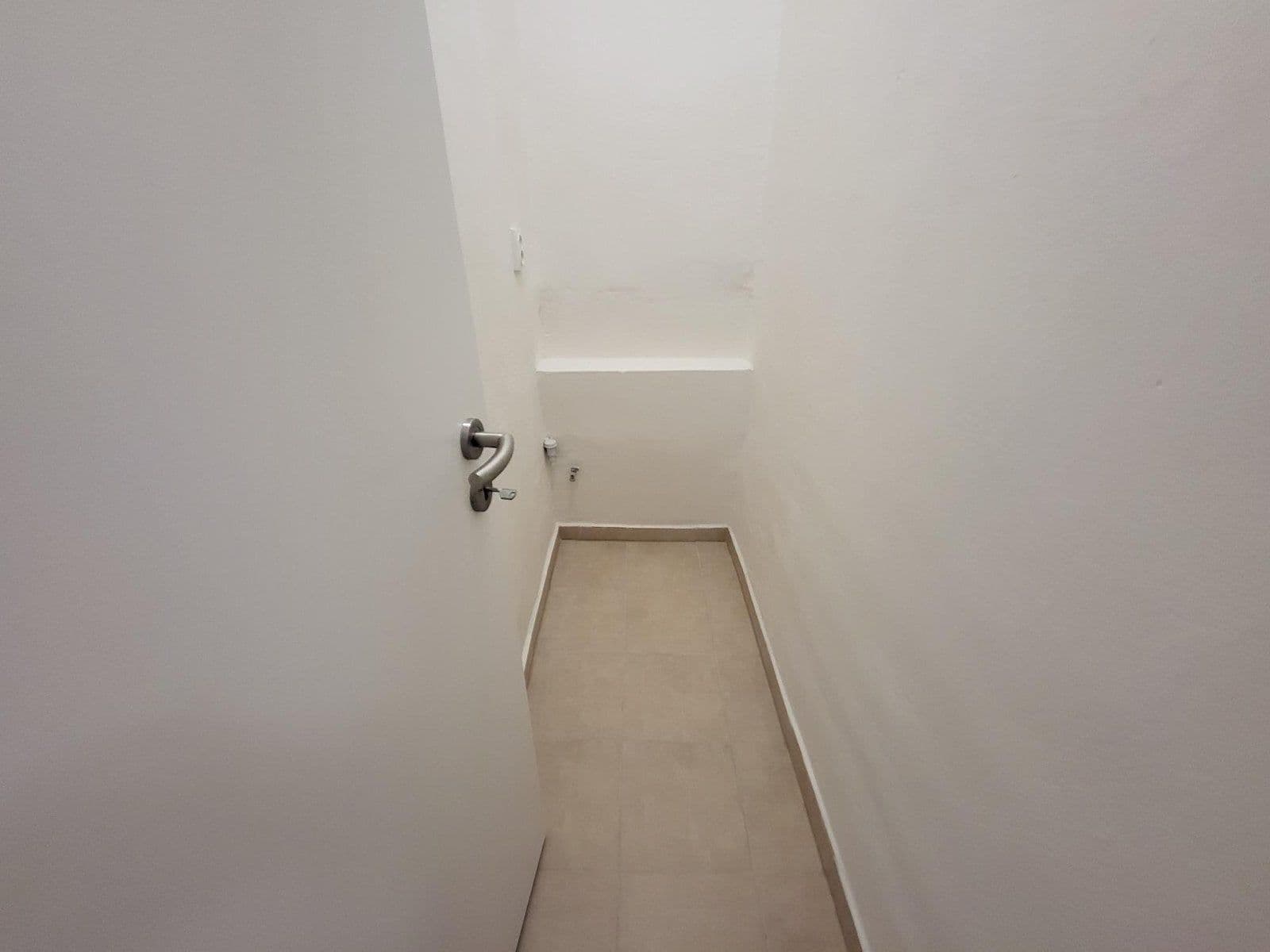 Prenájom bytu 2-izbový 55 m², tř. Osvobození, Karviná, Moravskoslezský kraj Prenájom bytu 2-izbový 55 m², tř. Osvobození, Karviná, Moravskoslezský kraj