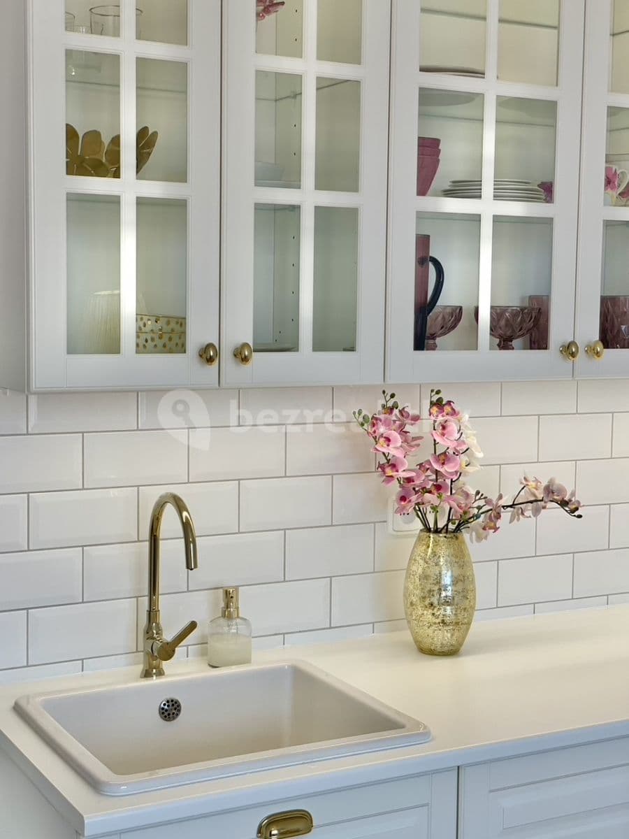 Prenájom bytu Garsoniéra 28 m², Baranova, Praha, Praha Prenájom bytu Garsoniéra 28 m², Baranova, Praha, Praha