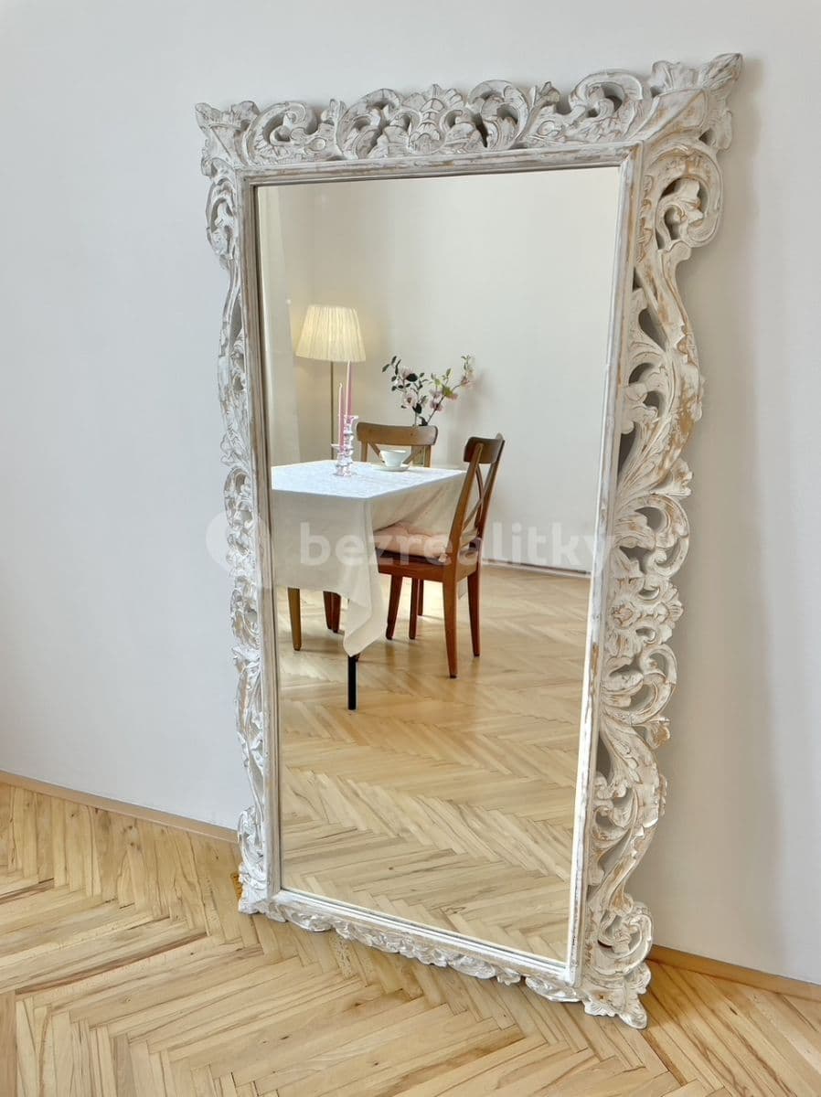 Prenájom bytu Garsoniéra 28 m², Baranova, Praha, Praha Prenájom bytu Garsoniéra 28 m², Baranova, Praha, Praha