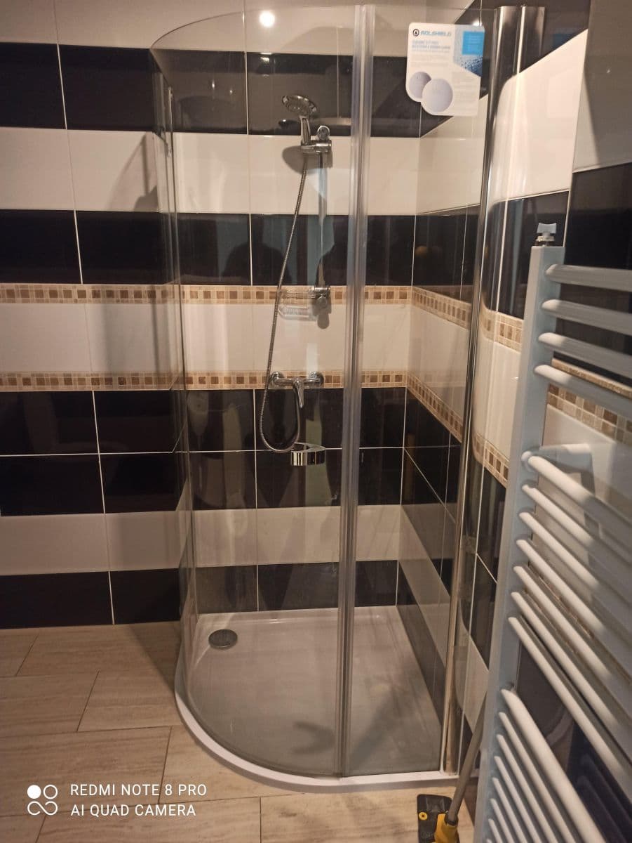 Prenájom bytu 2-izbový 46 m², Hradeckých, Praha, Praha Prenájom bytu 2-izbový 46 m², Hradeckých, Praha, Praha