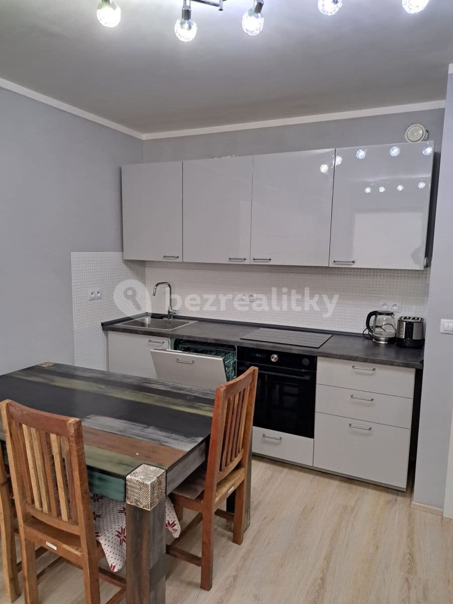 Prenájom bytu 2-izbový 58 m², Tupolevova, Praha, Praha Prenájom bytu 2-izbový 58 m², Tupolevova, Praha, Praha