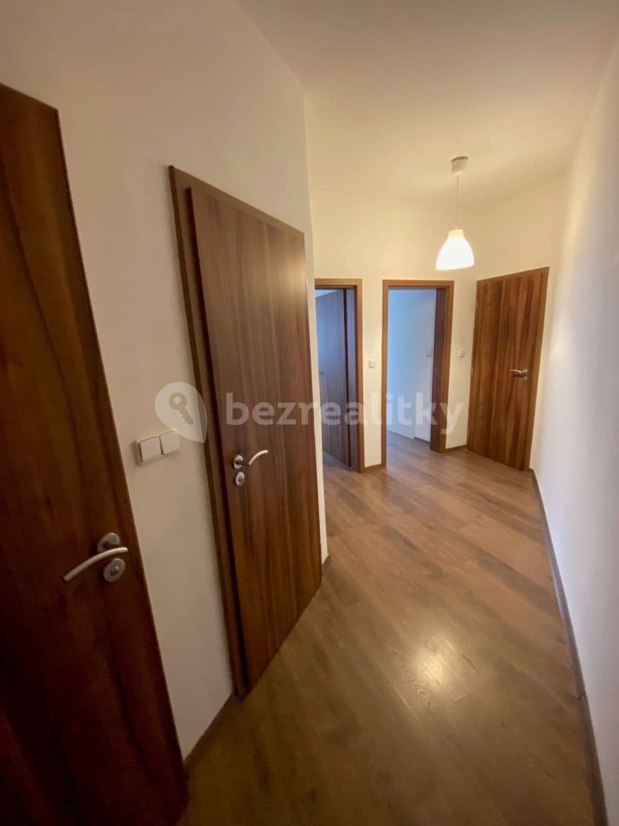 Prenájom bytu 2-izbový 45 m², Žitomírská, Praha, Praha Prenájom bytu 2-izbový 45 m², Žitomírská, Praha, Praha