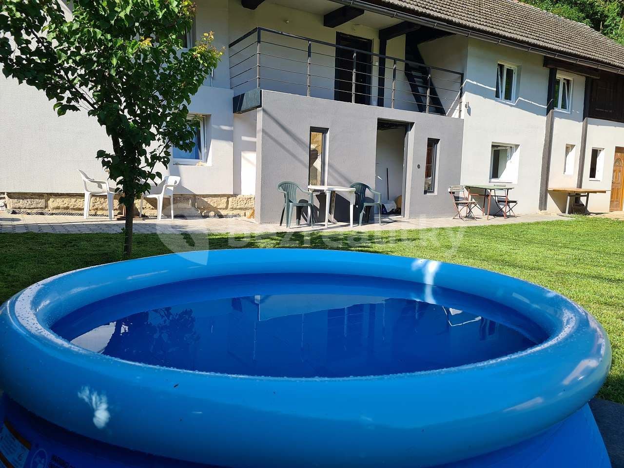 Prenájom rekreačného objektu, Vrátno, Středočeský kraj Prenájom rekreačného objektu, Vrátno, Středočeský kraj