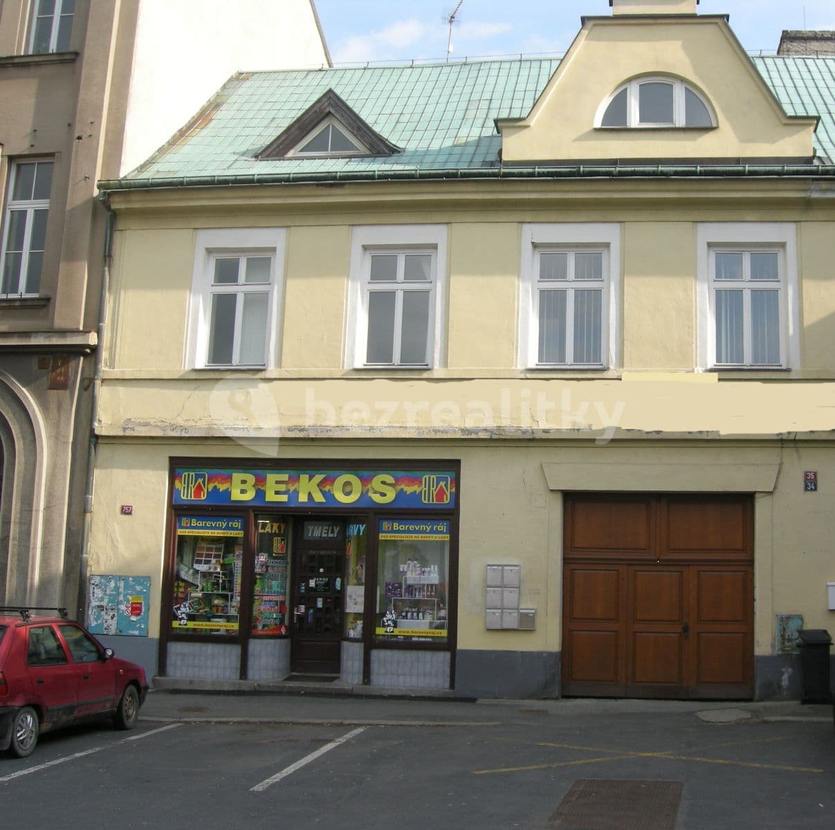 Prenájom bytu 3-izbový 110 m², náměstí Smiřických, Kostelec nad Černými lesy, Středočeský kraj Prenájom bytu 3-izbový 110 m², náměstí Smiřických, Kostelec nad Černými lesy, Středočeský kraj