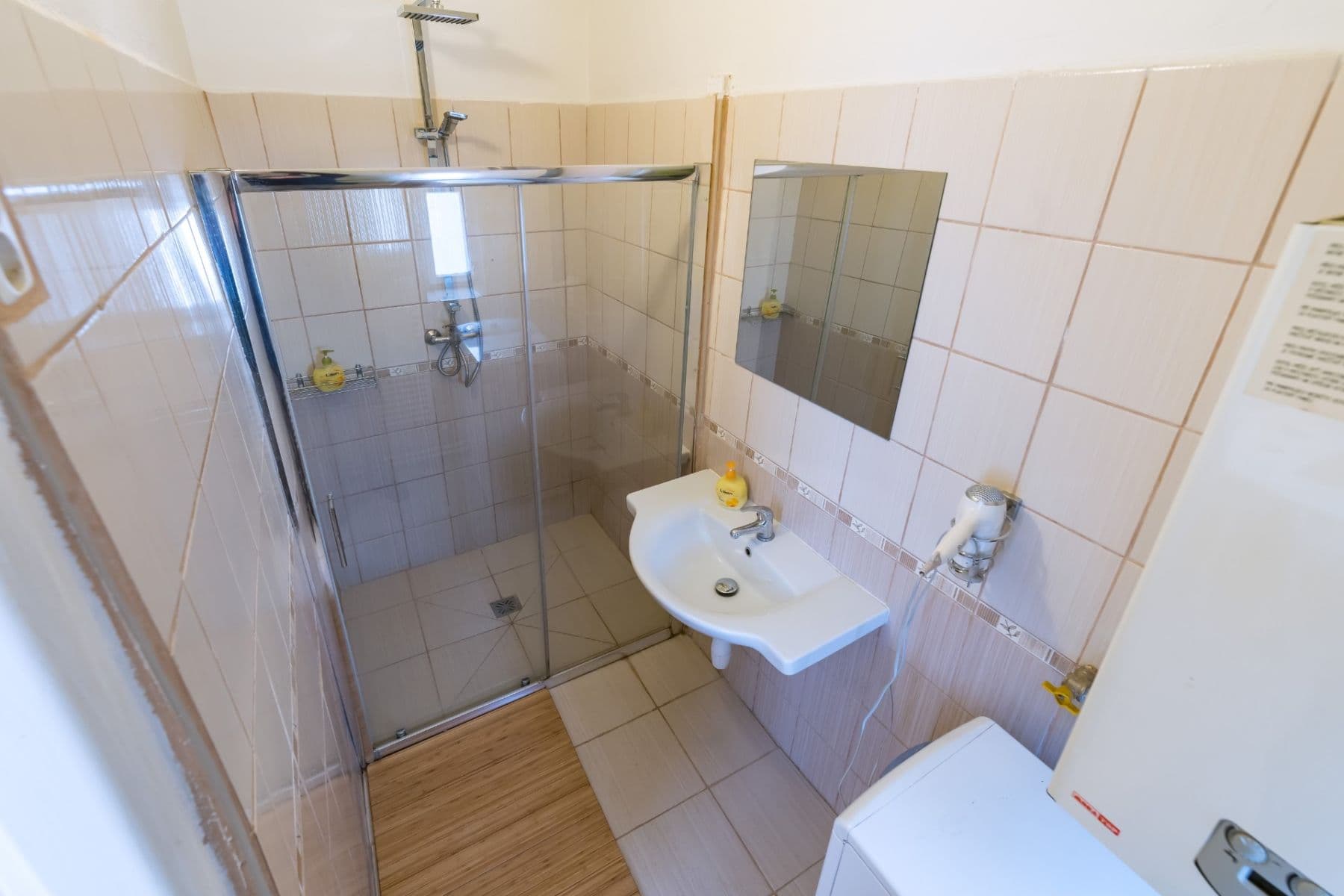 Prenájom bytu 2-izbový 66 m², Voroněžská, Praha, Praha Prenájom bytu 2-izbový 66 m², Voroněžská, Praha, Praha