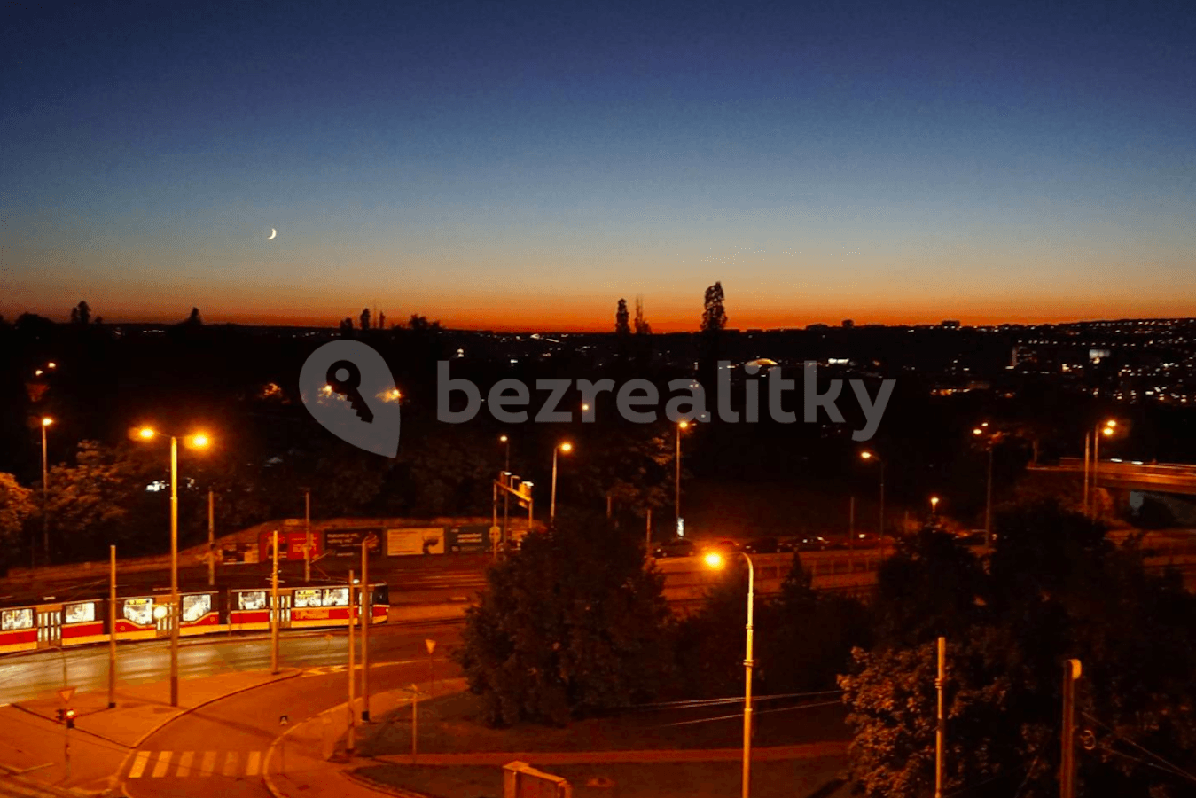 Prenájom bytu 1-izbový 23 m², Koněvova, Praha, Praha Prenájom bytu 1-izbový 23 m², Koněvova, Praha, Praha