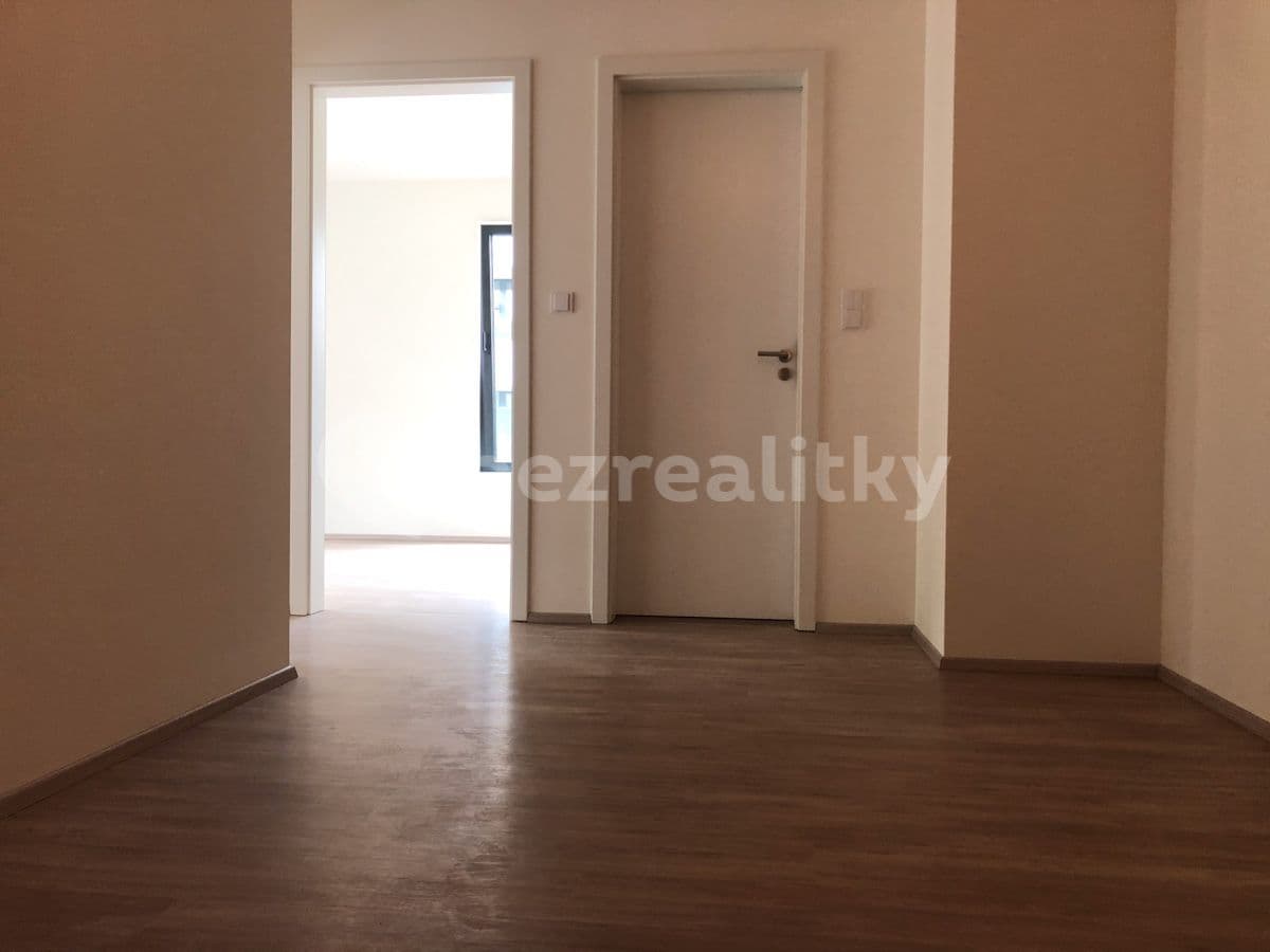 Prenájom bytu 2-izbový 57 m², U Sluncové, Praha, Praha Prenájom bytu 2-izbový 57 m², U Sluncové, Praha, Praha